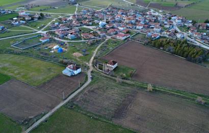 CENTURY21 PLUS GAYRİMENKUL SANDIKLI ALAGÖZ KÖYÜNDE İMARLI ARSA