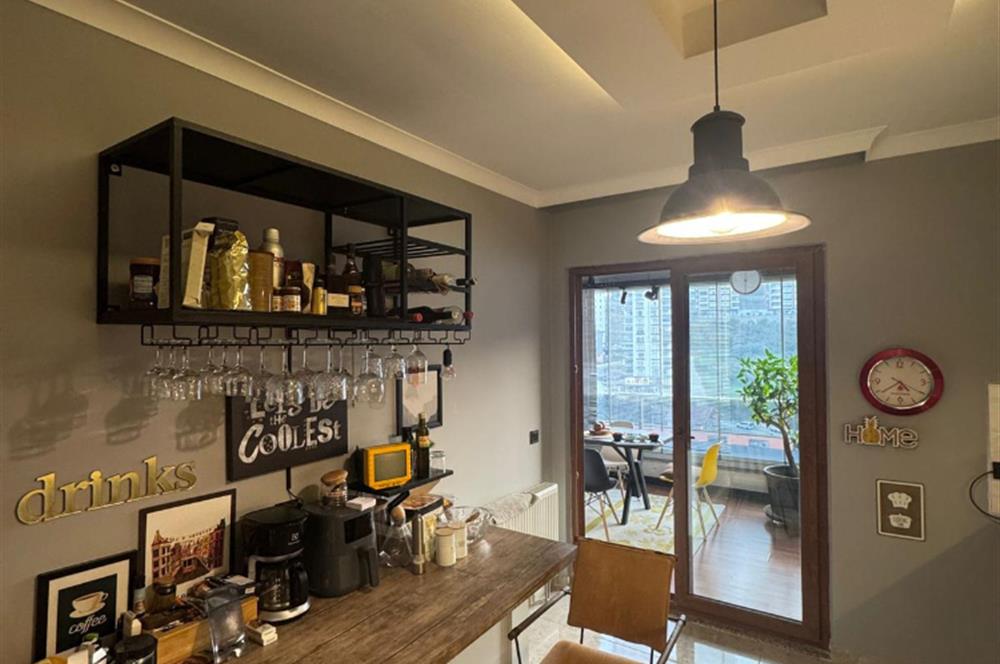 C21 UZMAN'DAN KAŞÜSTÜ MERKEZ'DE MANZARALI 3+1 SATILIK DAİRE