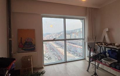 C21 UZMAN'DAN KAŞÜSTÜ MERKEZ'DE MANZARALI 3+1 SATILIK DAİRE