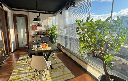 C21 UZMAN'DAN KAŞÜSTÜ MERKEZ'DE MANZARALI 3+1 SATILIK DAİRE