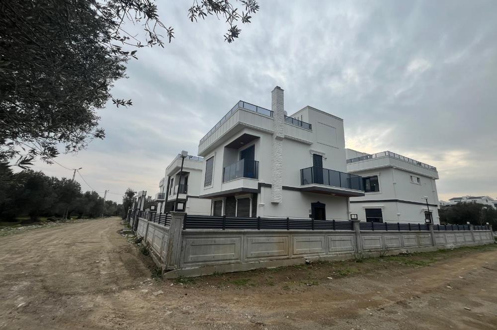 1290705971 Edremit Zeytinli'de Doğayla İç İçe, Havuzlu 4+1 Villa 