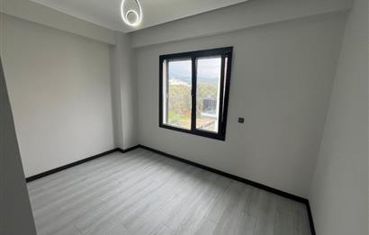 1290705971 Edremit Zeytinli'de Doğayla İç İçe, Havuzlu 4+1 Villa 