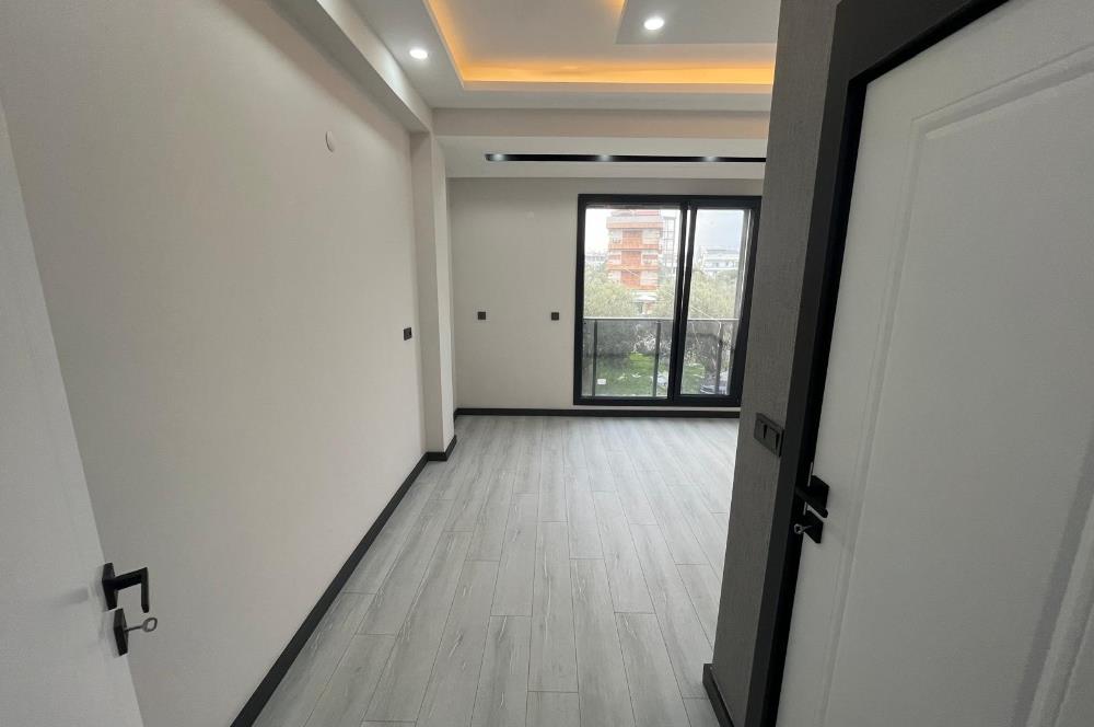 1290705971 Edremit Zeytinli'de Doğayla İç İçe, Havuzlu 4+1 Villa 