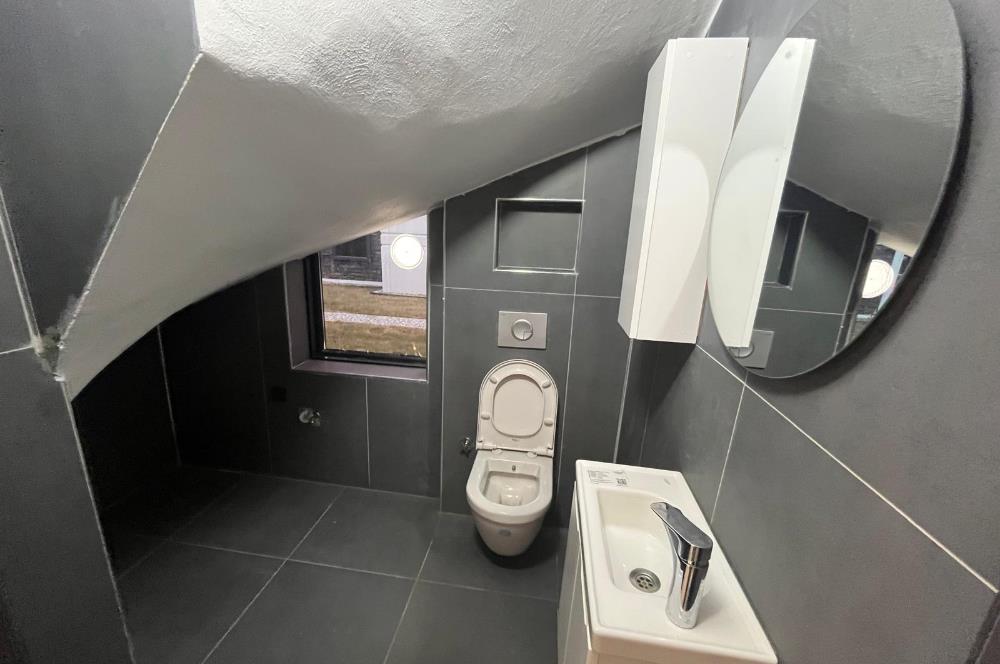 1290705971 Edremit Zeytinli'de Doğayla İç İçe, Havuzlu 4+1 Villa 