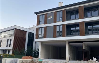 CENTURY21 PLUS GAYRİMENKULDEN ERKMENİN MERKEZİNDE 2+1 DAİRELER