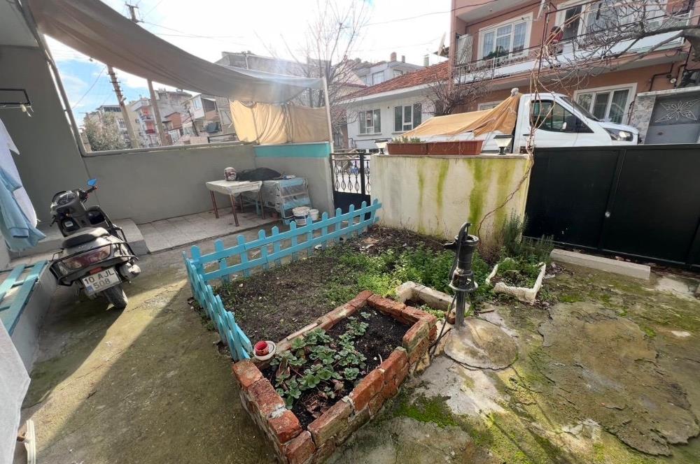 C21 BAL'DAN MALTEPE MAH İKİ KATLI, BAHÇELİ SATILIK MÜSTAKİL EV