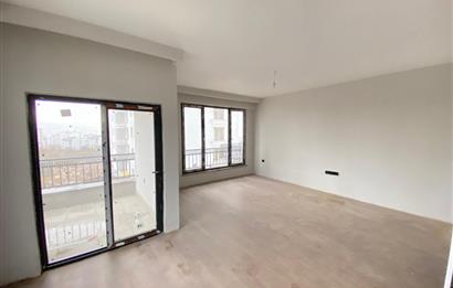 CENTURY 21'DEN KARŞIYAKA'DA 3+1 DAİRE!