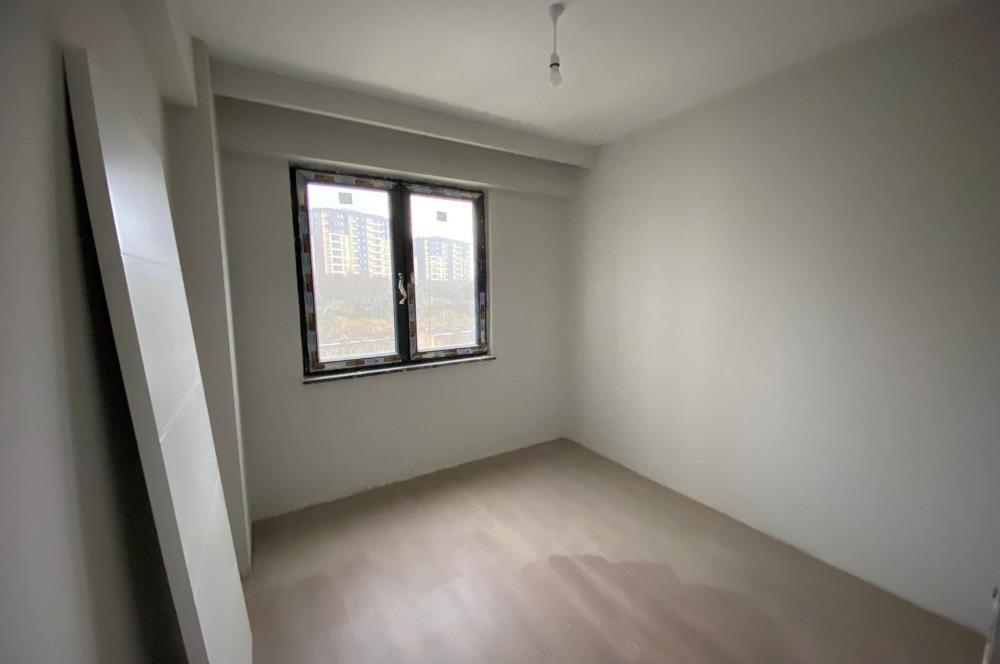 CENTURY 21'DEN KARŞIYAKA'DA 3+1 DAİRE!