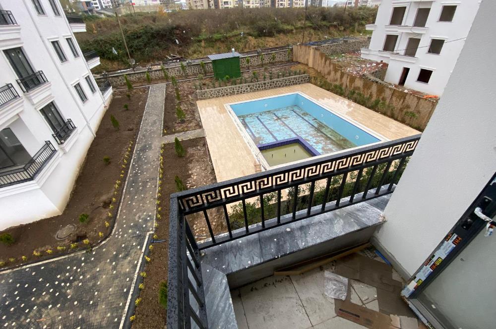 CENTURY 21'DEN KARŞIYAKA'DA 3+1 DAİRE!