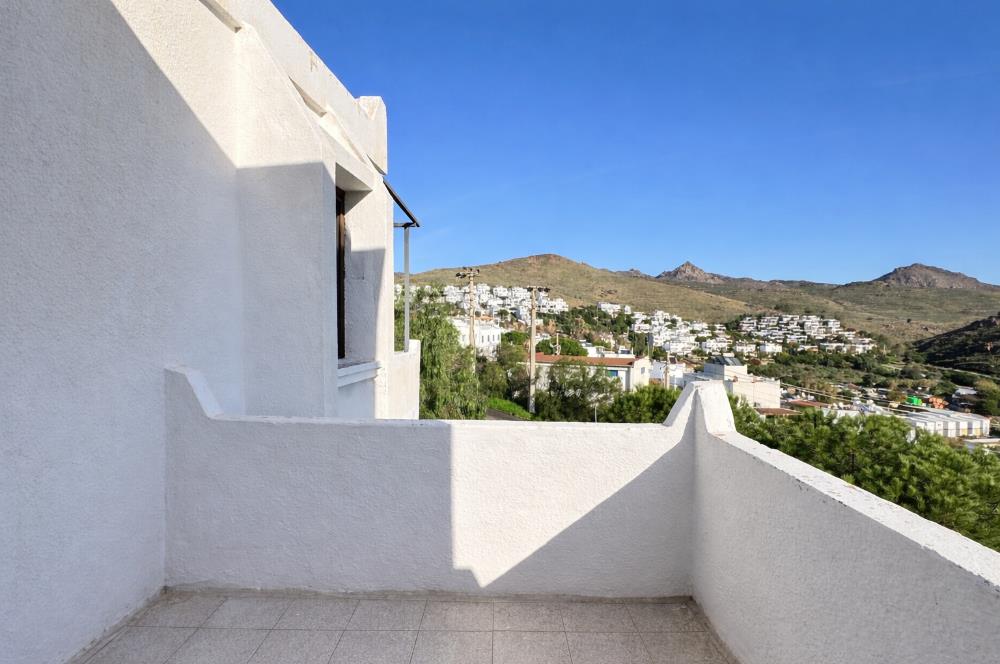 BODRUM AKÇABÜK TATİL KÖYÜNDE 2 DÖNEM SATILIK DEVRE MÜLK