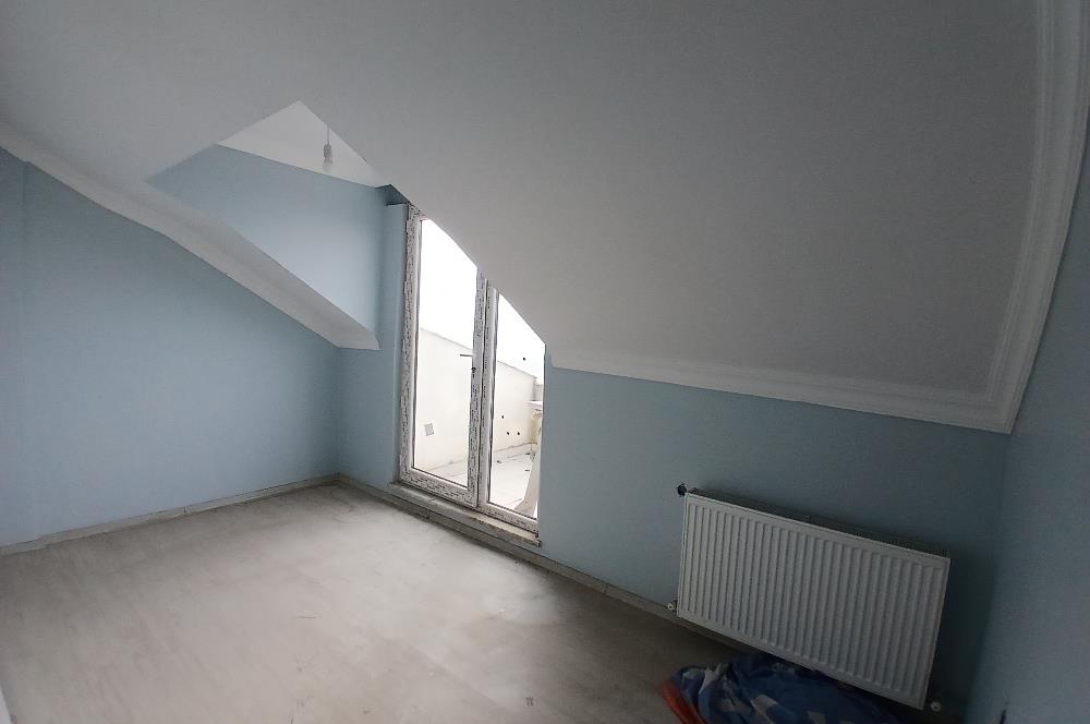 İZMİT ERENLER MAH. DENİZ MANZARALI 4+1 SATILIK DUBLEKS DAİRE