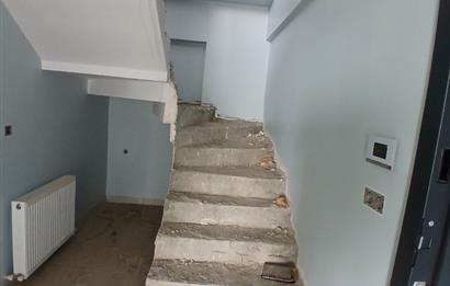 İZMİT ERENLER MAH. DENİZ MANZARALI 4+1 SATILIK DUBLEKS DAİRE