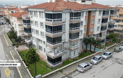 C21 Bal'dan Bahçelievler Mah.'de Satılık 3+1 Daire