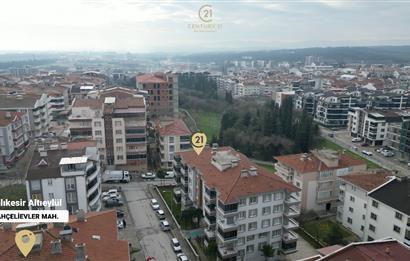 C21 Bal'dan Bahçelievler Mah.'de Satılık 3+1 Daire