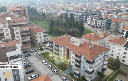 C21 Bal'dan Bahçelievler Mah.'de Satılık 3+1 Daire