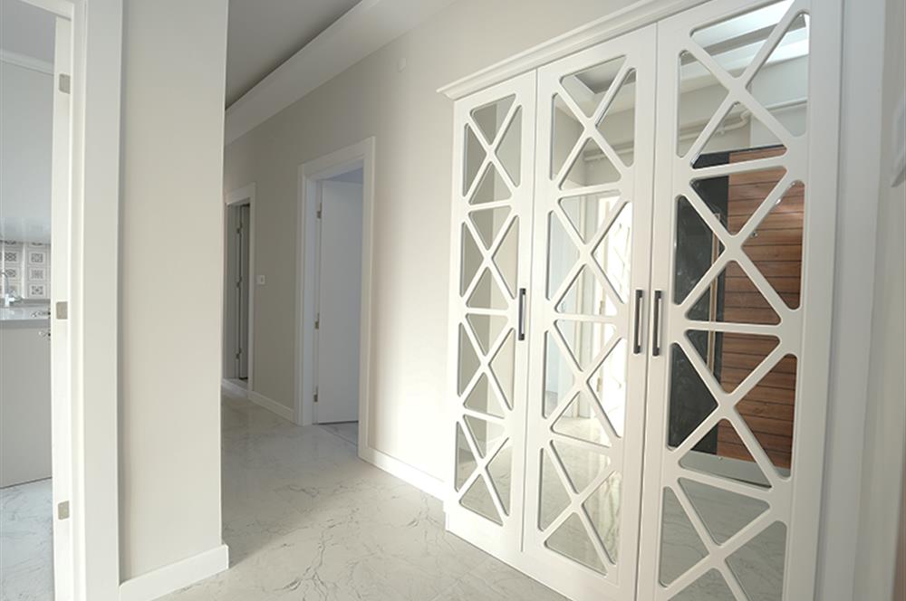 C21 Cius; Hisar'da Ful Deniz manzaralı, 3+1 Yerden Isıtmalı