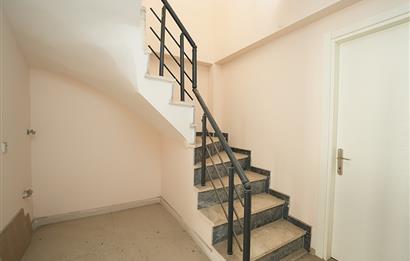 C21 Cius; Dereboyuna Cepheli Şok Market Üstü 7+1 Geniş Dubleks