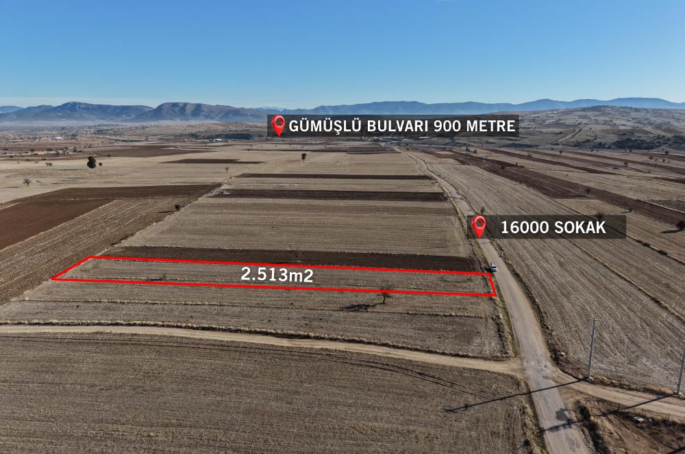 KORKUTELİ KEVSER 2.513m2 YOLA SIFIR TARLA EMSALLERİNİN EN UYGUNU