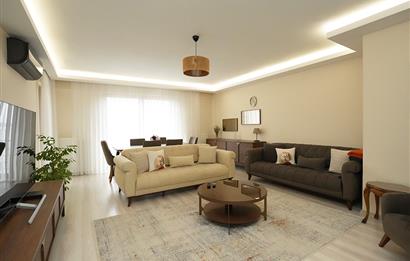 C21 Cius; Çakır Sitesi'nde Deniz Manzaralı 4+1 Ara Kat Daire