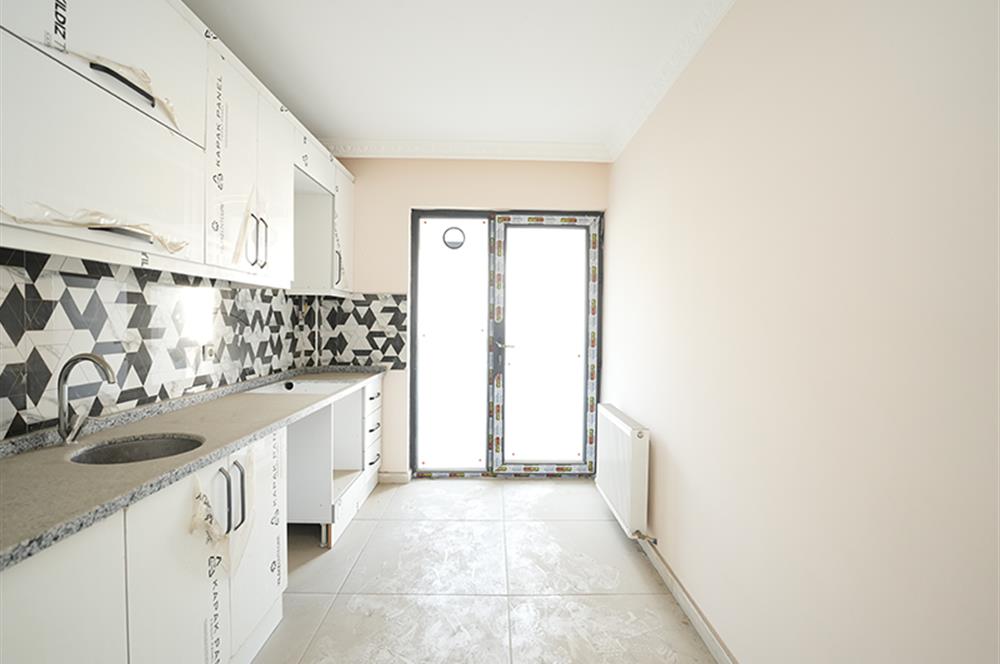 C21 Cius; Dereboyuna Cepheli Şok Market Üstü 7+1 Geniş Dubleks