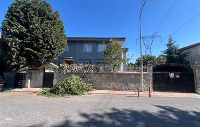 ATAKENT'TE PRESTİJLİ KONUMDA 6+2 TRİPLEX VİLLA