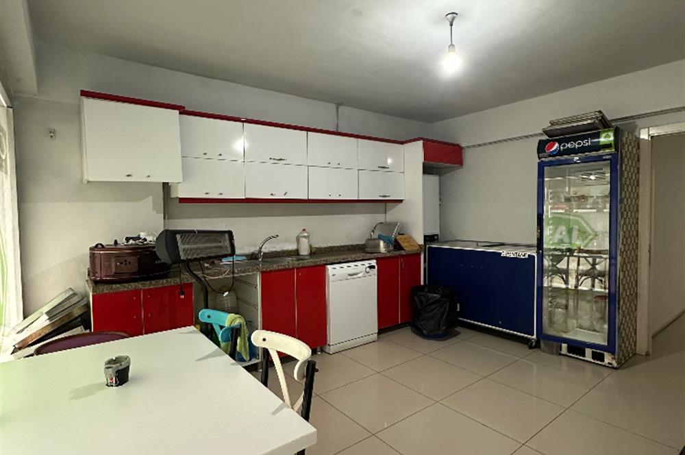 Çerkezköy Öztrak Caddesinde Devren Kiralık 360m2 Tatlıcı