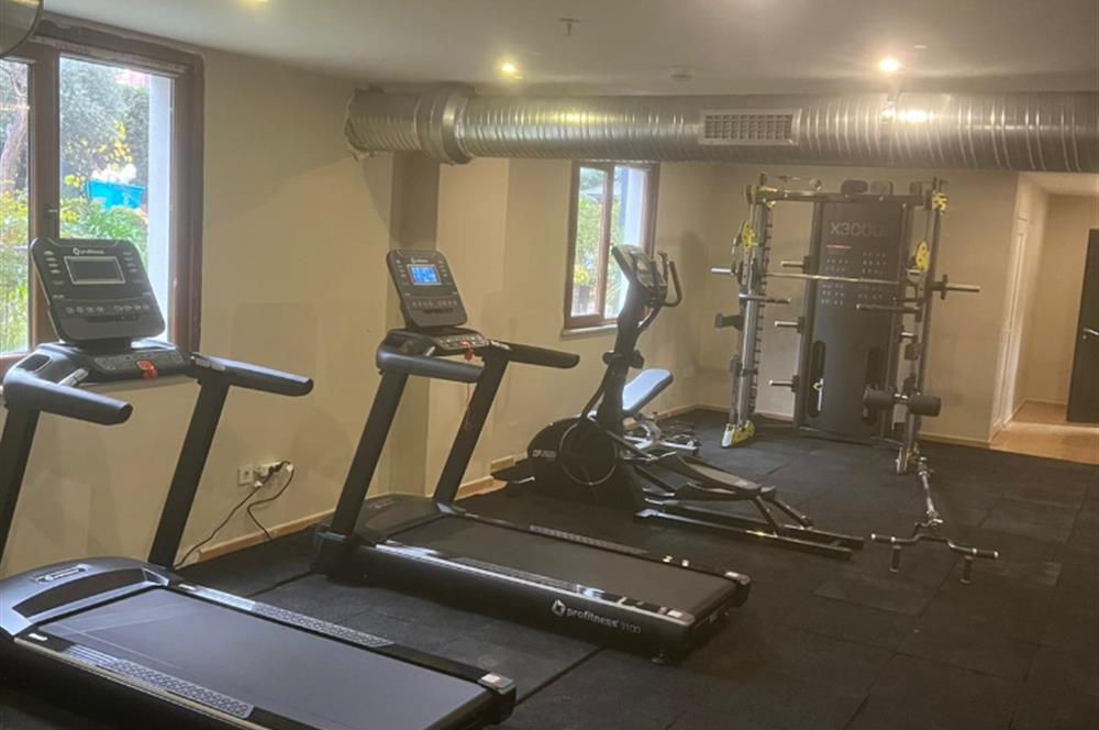 Şerifali Royal Residans'ta Kiralık 1+1