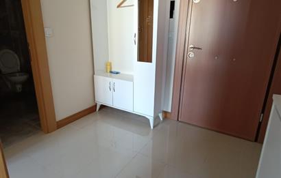 Şerifali Royal Residans'ta Kiralık 1+1