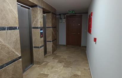 Şerifali Royal Residans'ta Kiralık 1+1