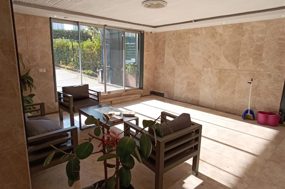 Şerifali Royal Residans'ta Kiralık 1+1