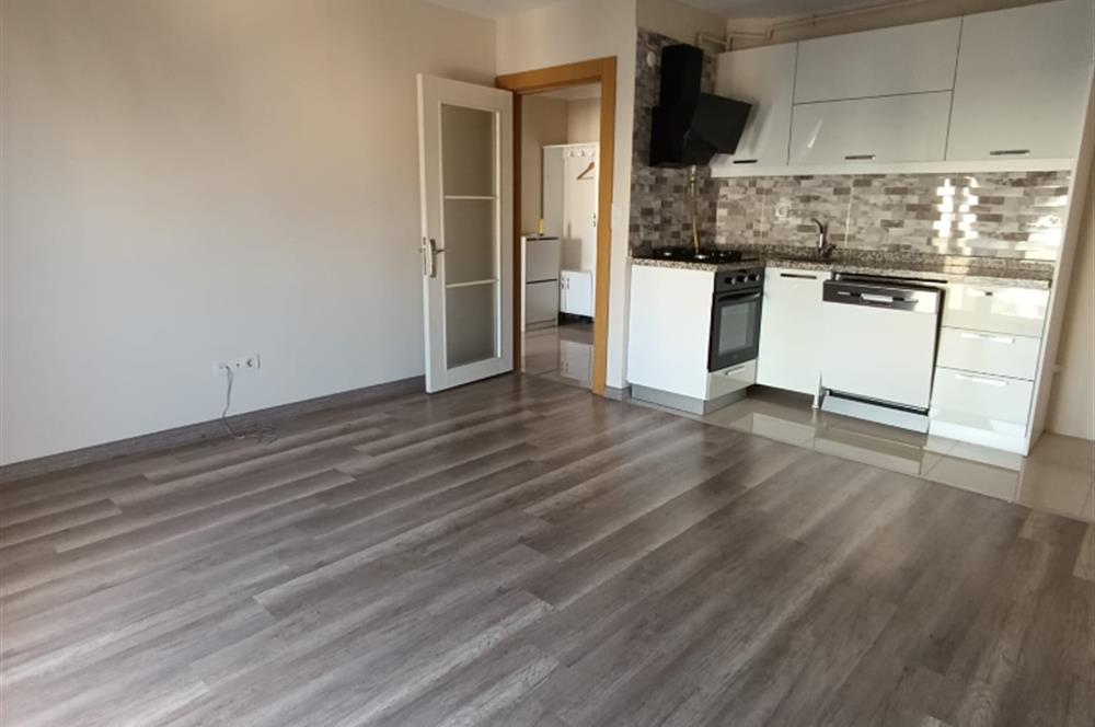 Şerifali Royal Residans'ta Kiralık 1+1