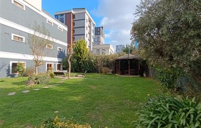 Şerifali Royal Residans'ta Kiralık 1+1