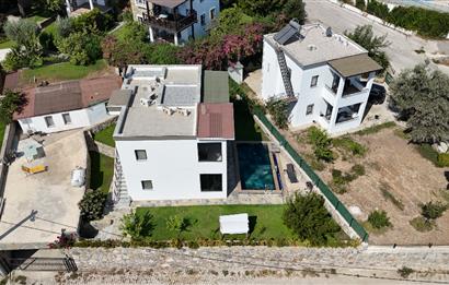 Bodrum Gündoğan Küçükbükte Denize 400m Mesafede Kiralık Eşyalı 2+1 Daire