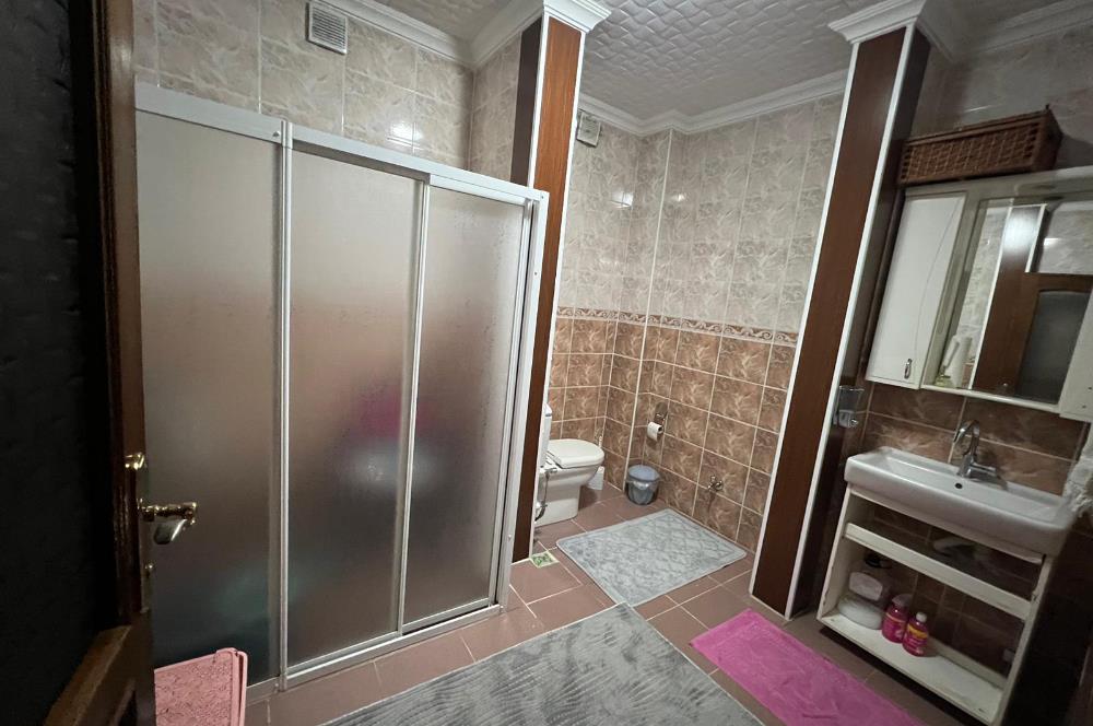 ATAKENT'TE PRESTİJLİ KONUMDA 6+2 TRİPLEX VİLLA