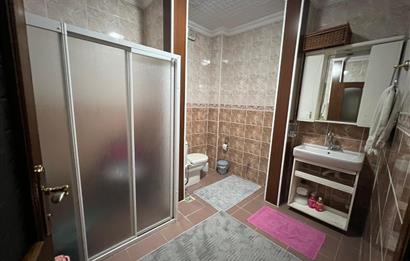 ATAKENT'TE PRESTİJLİ KONUMDA 6+2 TRİPLEX VİLLA