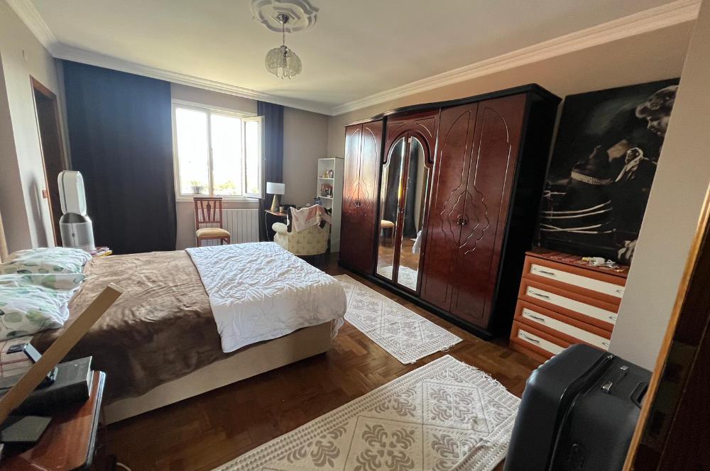 ATAKENT'TE PRESTİJLİ KONUMDA 6+2 TRİPLEX VİLLA