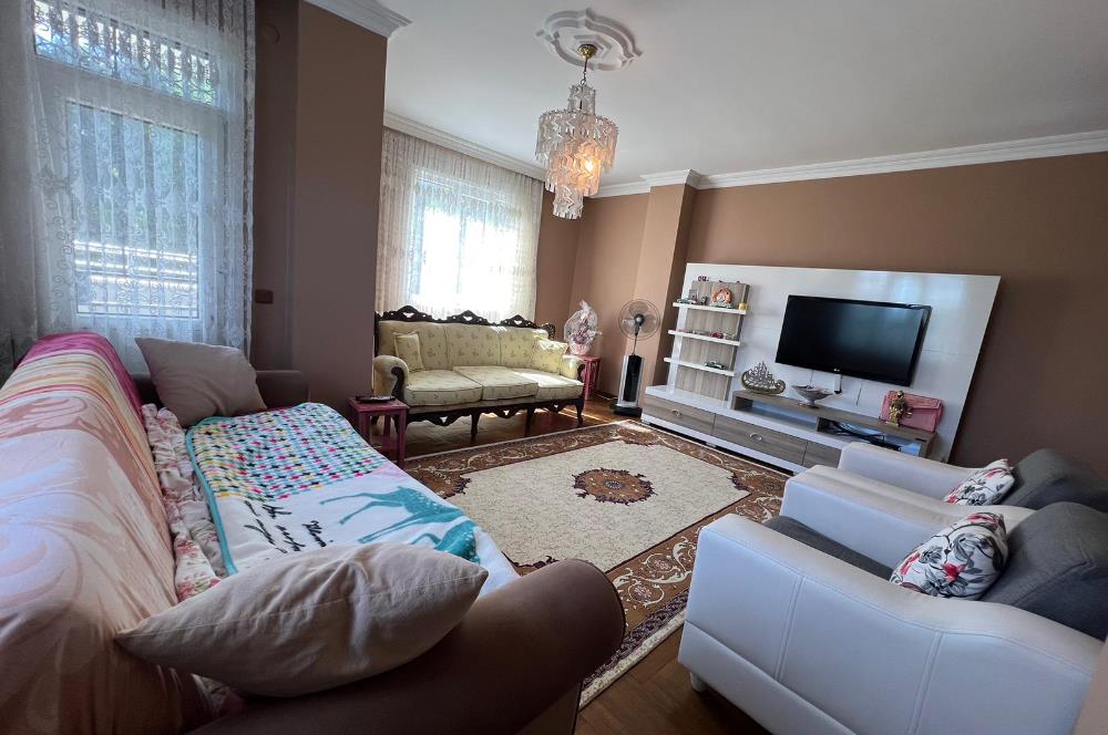 ATAKENT'TE PRESTİJLİ KONUMDA 6+2 TRİPLEX VİLLA