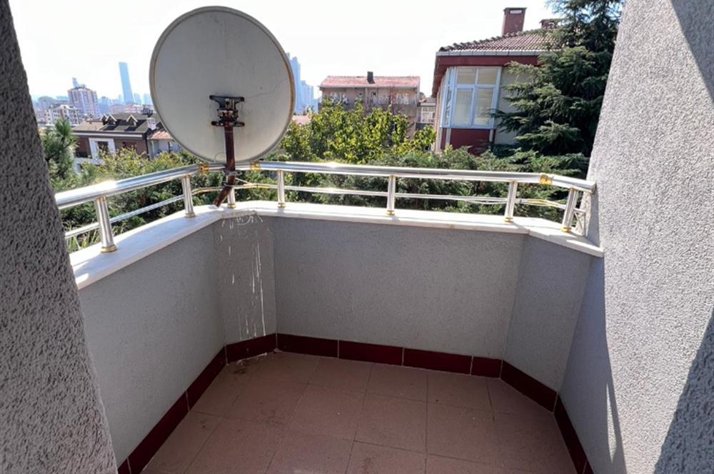 ATAKENT'TE PRESTİJLİ KONUMDA 6+2 TRİPLEX VİLLA