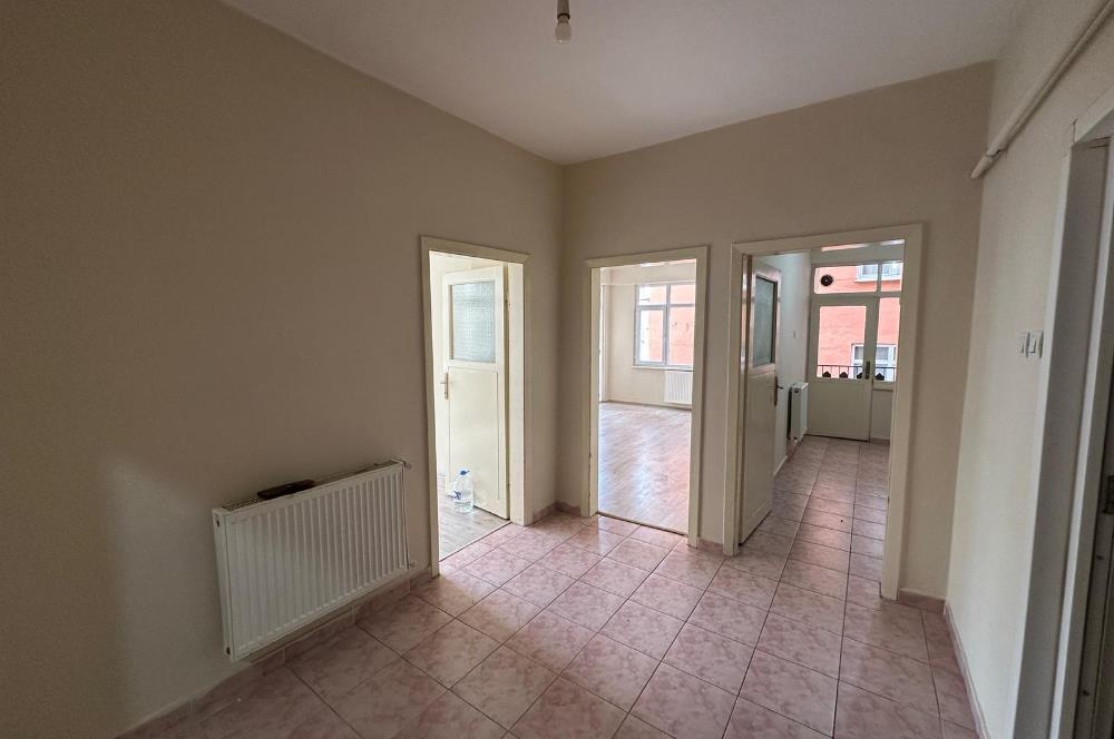 C21 UZMAN GAYRİMENKULDEN KALKINMA DA ARA KAT 2+1 KİRALIK DAİRE