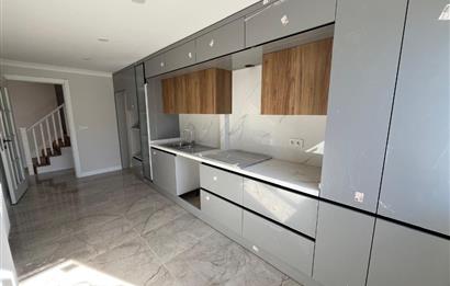 SAHİLE YÜRÜME MESAFELİ DENİZ MANZARALI ULTRA LÜX 4+2 DUBLEKS