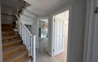 SAHİLE YÜRÜME MESAFELİ DENİZ MANZARALI ULTRA LÜX 4+2 DUBLEKS