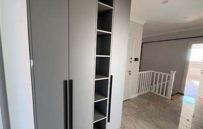 SAHİLE YÜRÜME MESAFELİ DENİZ MANZARALI ULTRA LÜX 4+2 DUBLEKS