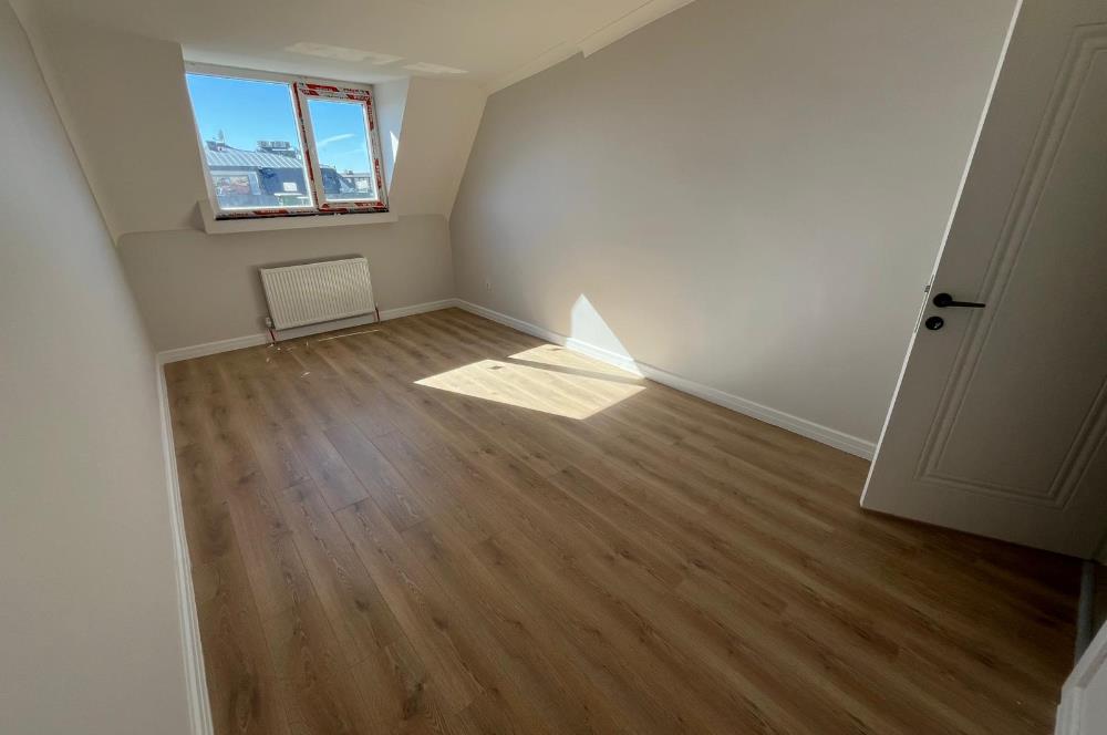 SAHİLE YÜRÜME MESAFELİ DENİZ MANZARALI ULTRA LÜX 4+2 DUBLEKS