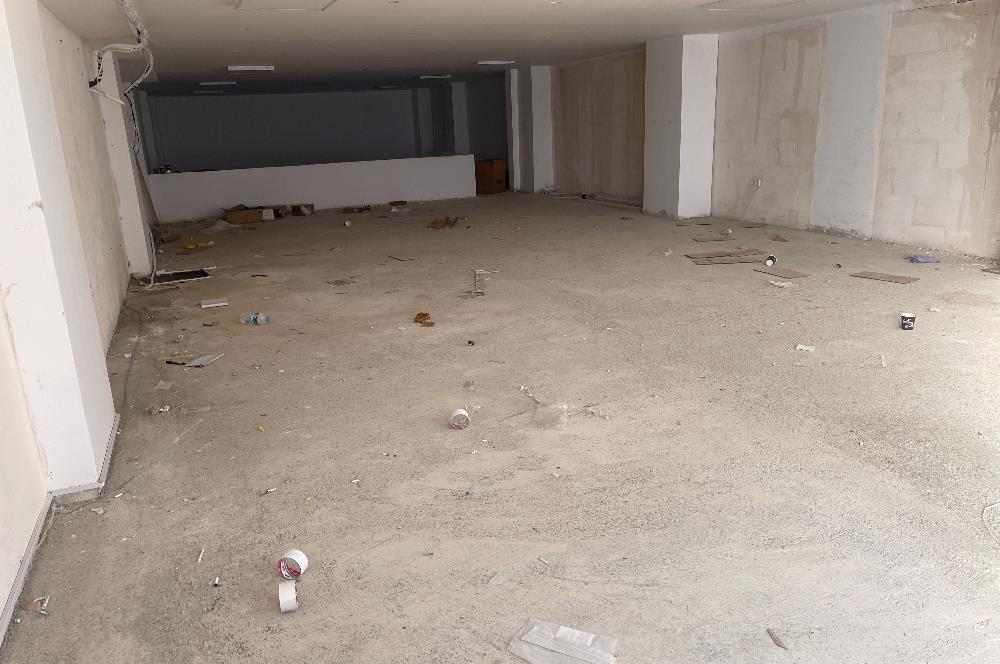 İSTASYON CADDESİNDE TABELA DEĞERİ YÜKSEK KİRALIK 630 M2 DÜKKAn