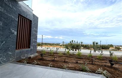 Girne Karaoğlanoğlu Full Eşyalı ve Havuzlu Sitede Deniz Manzaralı 2+1 Kiralık Daireler