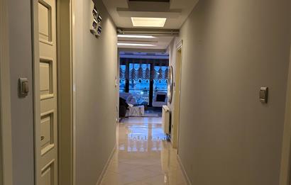 Atatürk Bulvarı'nda Deniz & Liman Manzaralı Lüks Daire