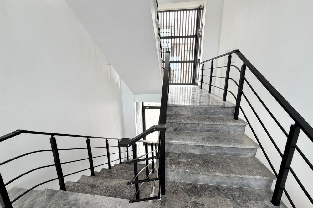 Girne Karaoğlanoğlu Havuzlu Sitede Full Eşyalı Deniz Manzaralı 1+1 Kiralık Daireler