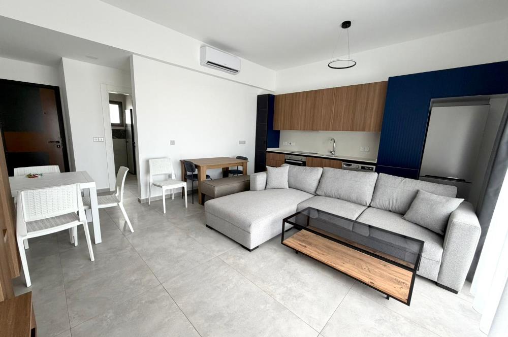 Girne Karaoğlanoğlu Havuzlu Sitede Full Eşyalı Deniz Manzaralı 1+1 Bahçe Kullanımlı Kiralık Daireler