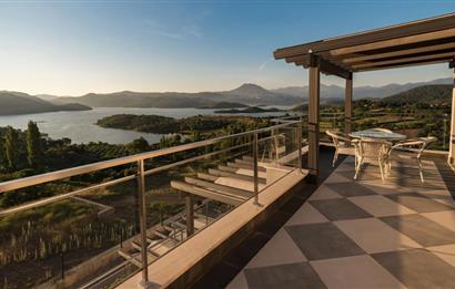 C21 BAL'DAN LAGUNA'DA TAPULU KIRMIZI DÖNEM SATILIK 1+1 DEVREMÜLK