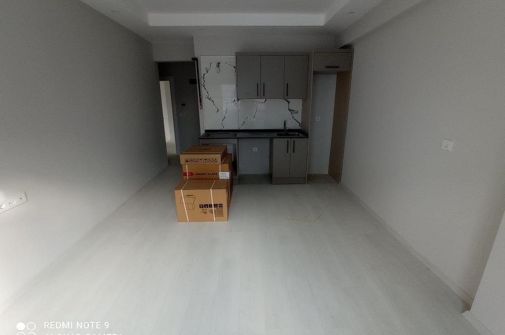 CENTURY 21 Bal'dan Paşaalanı Okullar Bölgesi' nde 1+1 Kiralık Dairealık 